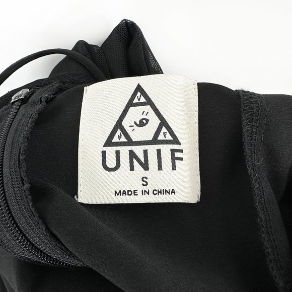 UNIF Black Ultra Lightweight Mesh Overlay High Slit Sleeveless V-Neck Maxi Dress - Picture 4 of 6